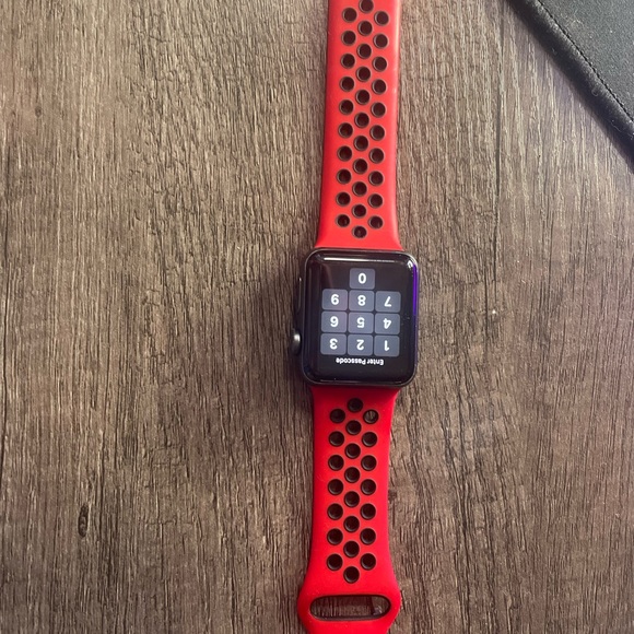 APPLE WATCH SERIES 3 like new